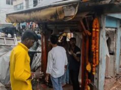 ‘डॉक्टर हनुमान’ को हटाना मुश्किल, JCB-क्रेन भी फेल; मुस्लिम समुदाय भी बना भक्ति की मिसाल
