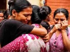 बस्तर लौटे 50 पूर्व माओवादी, गढ़चिरौली में साथियों ने नम आंखों से दी विदाई