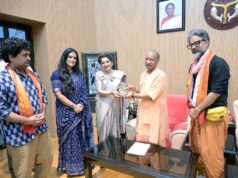 टीम में शामिल रहे डायरेक्टर विशाल चतुर्वेदी और एक्टर शोभिनव समेत सभी प्रमुख सदस्य