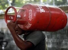 यूपी में दिवाली और होली पर मुफ्त गैस सिलेंडर, सरकार खर्च करेगी 2142 करोड़ रुपये