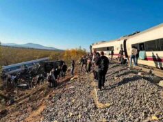 Spain Train Accident: स्पेन में ट्रेनों की भिड़ंत से मची चीख-पुकार, 39 लोगों की गई जान; राहत-बचाव जारी