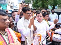 वित्त मंत्री एवं जांजगीर जिले के प्रभारी मंत्री ओ.पी. चौधरी बाइक रैली में हुए शामिल, युवाओं का बढ़ाया उत्साह