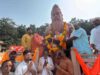 योगी सरकार का बड़ा कदम, लखनऊ में गोमती तट पर स्थापित हुई महर्षि वाल्मीकि की प्रतिमा