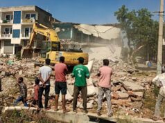 जगतपुरा के गंगा मार्ग पर चला JCB, दुकानें और मकान हटे; हाईकोर्ट के आदेश पर कार्रवाई