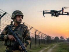 भारत-पाकिस्तान सीमा के पास बड़ी कार्रवाई, सरसों के खेत में मिले हेरोइन के दो पैकेट; जांच शुरू