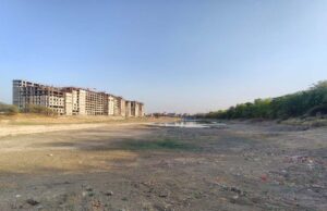 इंदौर में पानी की किल्लत के आसार, सूखे तालाबों के बीच बोरिंग भी हांफने लगे