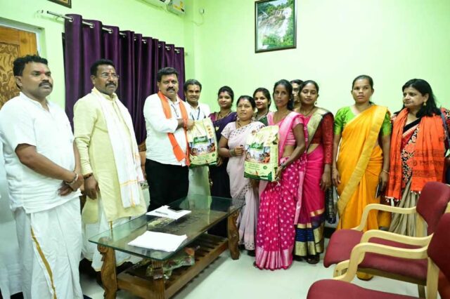 Mahila_06.jpg