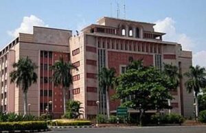 राजस्व कार्यों में अनियमितता और भ्रष्टाचार के मामलों में होगी कड़ी कार्रवाई