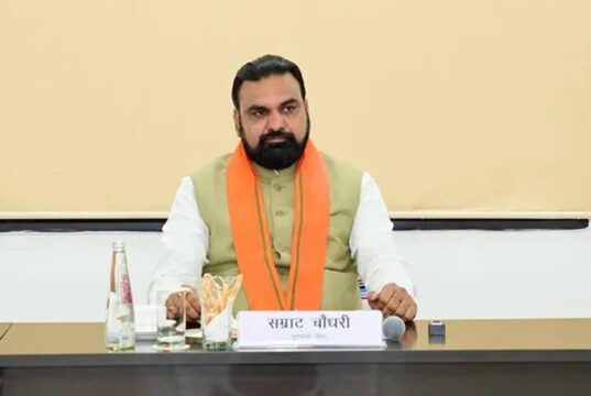 बिहार में बाढ़ से बर्बाद खेतों को फिर खेती योग्य बनाने की तैयारी, किसानों को मिलेगी आर्थिक सहायता