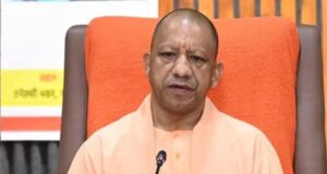 योगी कैबिनेट में 21 से ज्यादा प्रस्तावों पर चर्चा, कर्मचारियों को कैशलेस इलाज और रोबोटिक्स पार्क को मिल सकती है मंजूरी