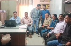 बिल पास कराने के बदले मांगी 45 हजार की घूस, लोकायुक्त ने जल संसाधन विभाग के दो अधिकारियों को दबोचा