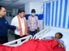 मरकाटोला घाट सड़क हादसे के घायलों और परिजनों से की मुलाकात, बेहतर उपचार के दिए निर्देश